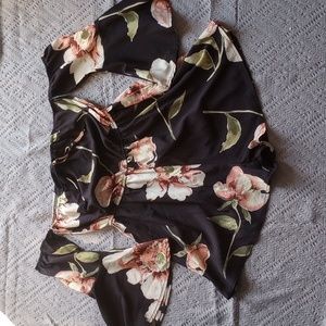 Floral Romper size small